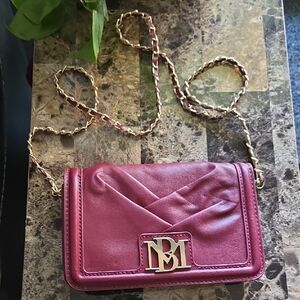 Badgley Mischka Magenta Crossbody Bag with Gold Chain